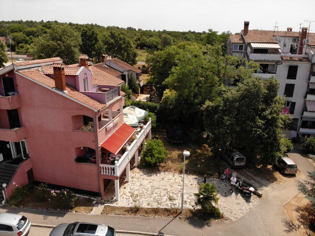 Two Bed Rooms Fortuna Near The Beach Poreč Zewnętrze zdjęcie